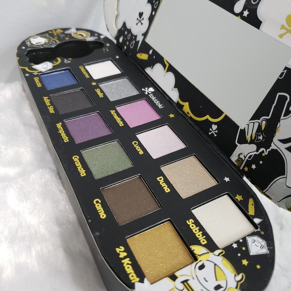 Tokidoki 24 Karat Skate Deck Eyeshadow Palette - Picture 4 of 5